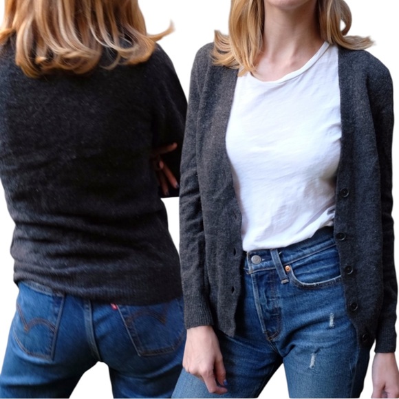 UNIQLO Charcoal Grey Long Sleeve V Neck Button Up Knit Cardigan Sweater - Small - Picture 2 of 16